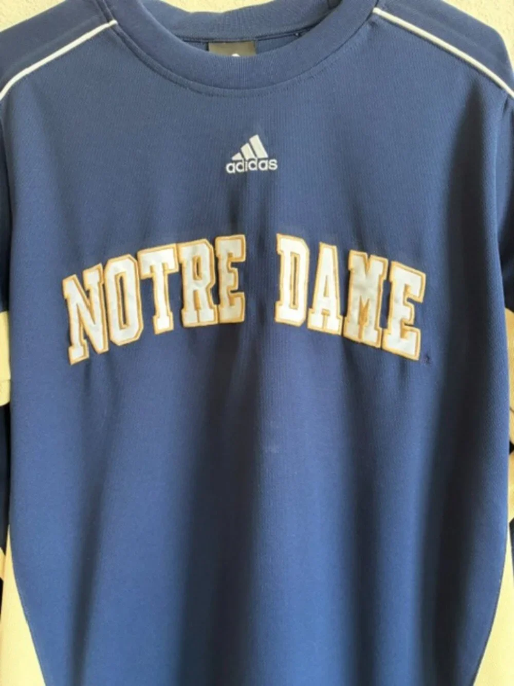 Adidas NCAA Notre Dame Blue Gold Jersey Medium Sportswear Activewear Y2K Retro